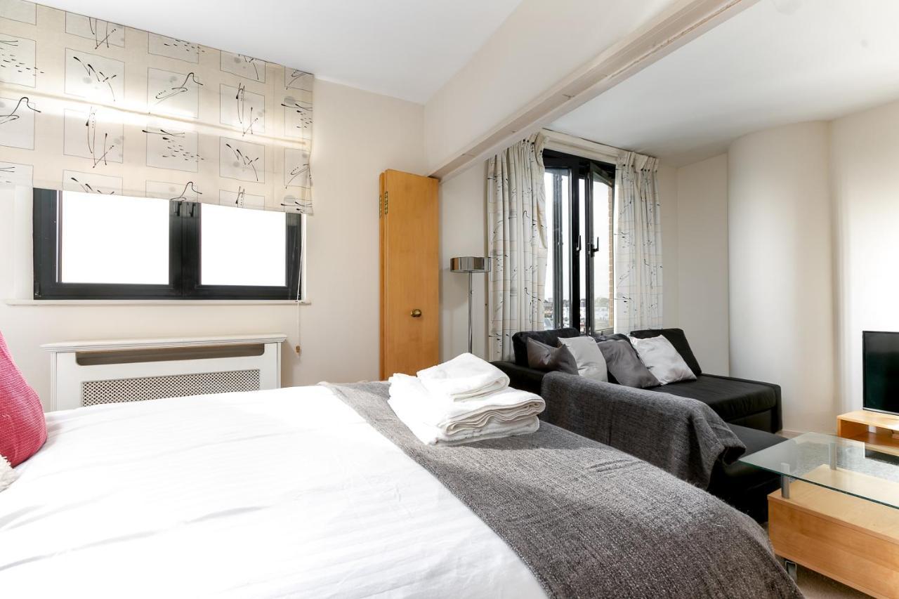 Point West Apartments Londýn Exteriér fotografie